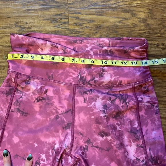 Earth Yoga NWOT Women’s Leggings - Picture 6 of 7